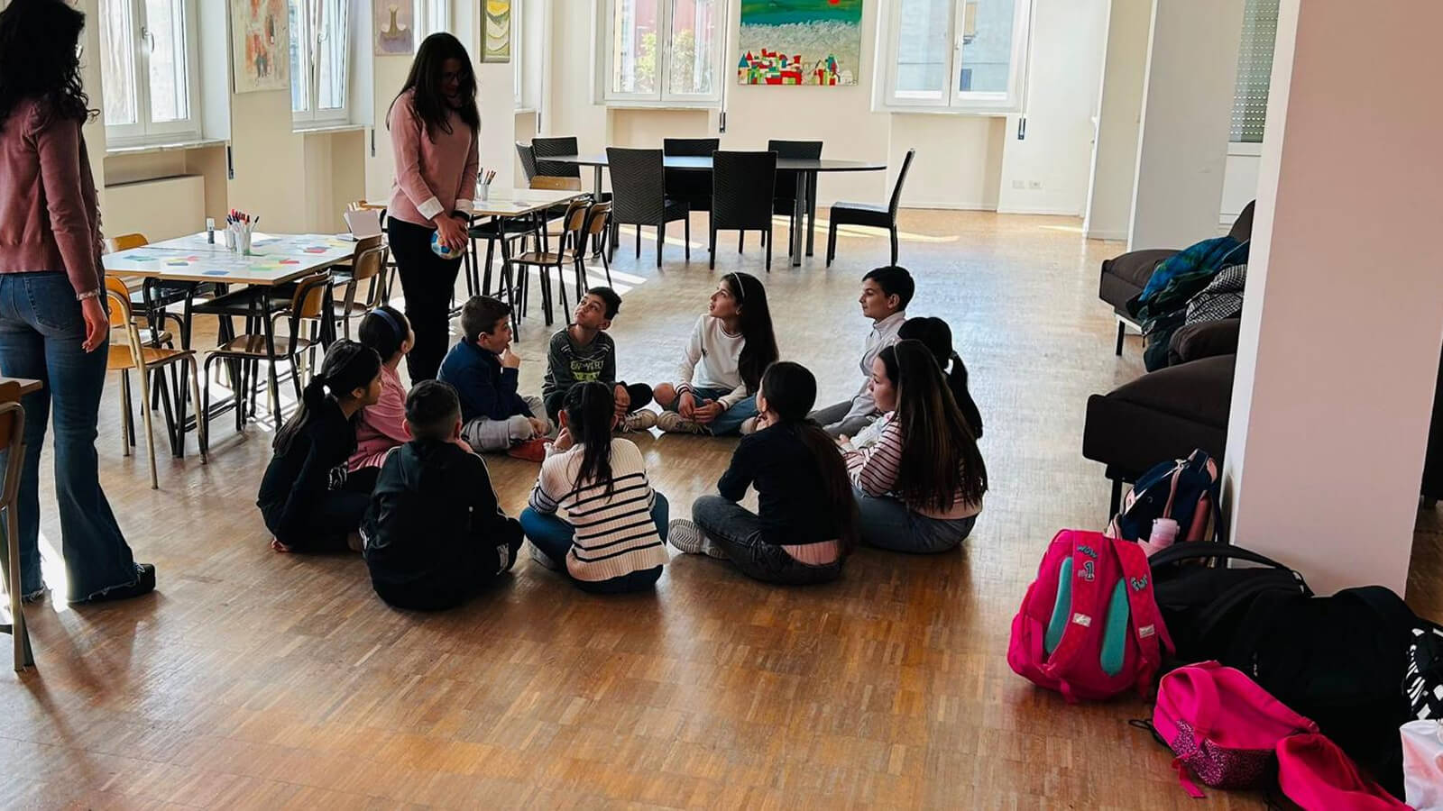 bambini a lavoto per il progetto "Ristori educativi"