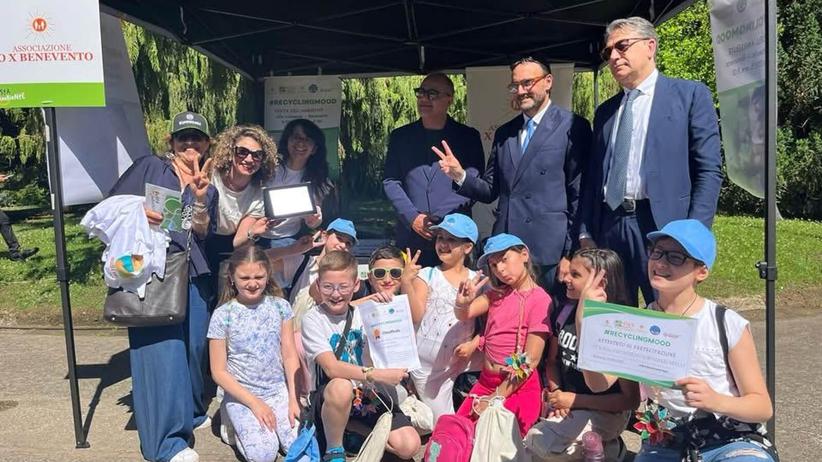 foto scattate durante il tour formativo con le scuole "recycling mood"
