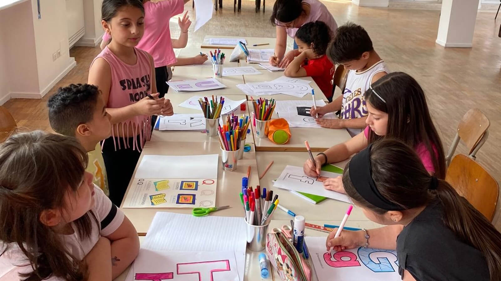 bambini a lavoto per il progetto "Ristori educativi"