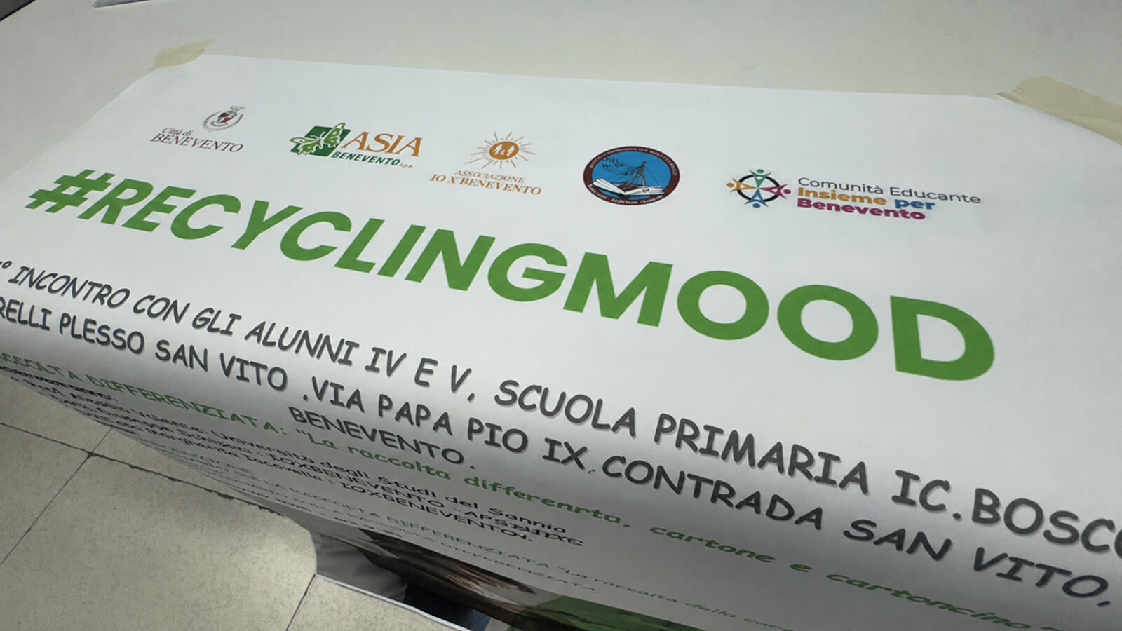 foto scattate durante il tour formativo con le scuole "recycling mood"